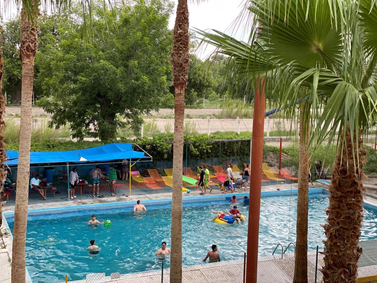 Hotel Y Balneario Ojo Caliente Camargo 외부 사진